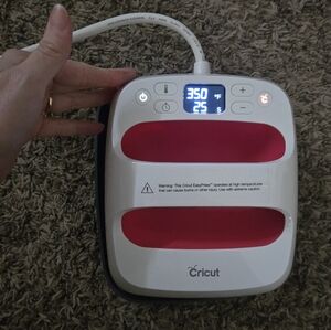Cricut EasyPress 2 2005432 Heat Press Machine